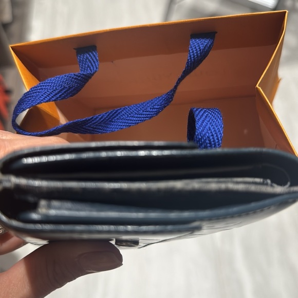 Louis Vuitton Wallet 
Vernis Indigo Blue - Picture 5 of 11